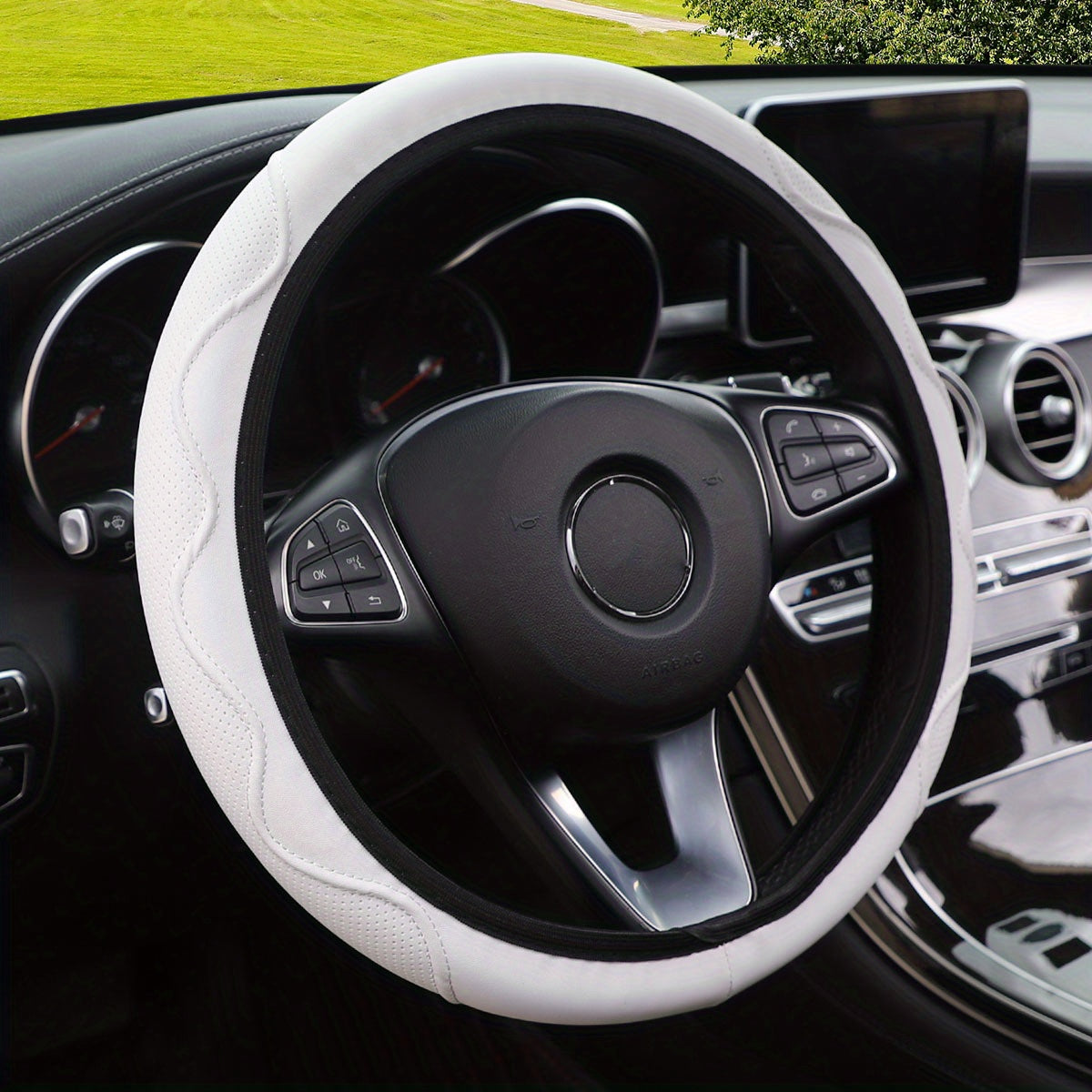 Luxurious PU Leather Steering Wheel Cover - 3D Comfort, No Inner Ring, Car Accessories Christmas Gift