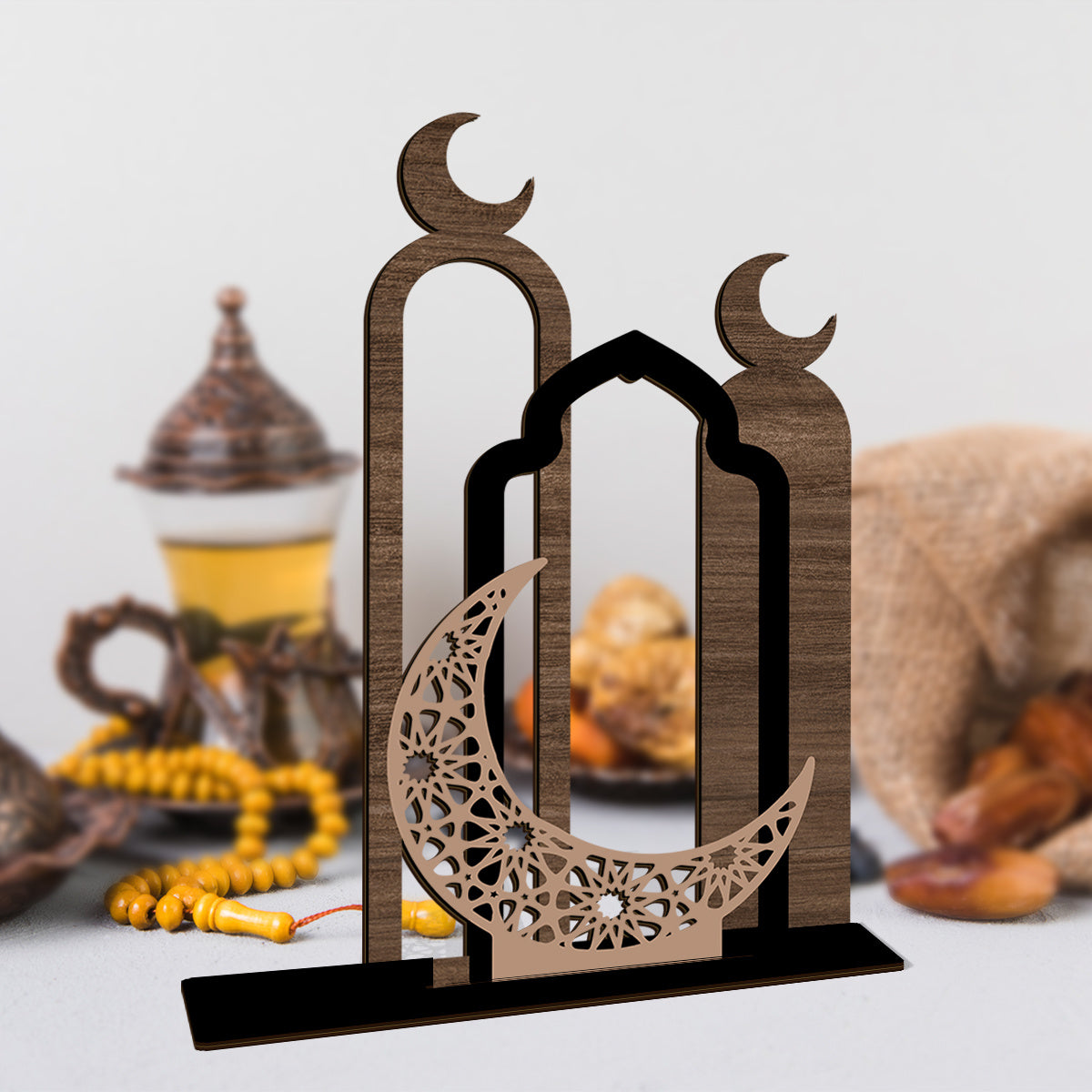 1pc Wooden Ramadan Mubarak Centerpiece, Farmhouse Style Table Sign, Frameless Log Artwork, Religious Islamic Holiday Decor, Universal Ramadan Kareem Table Decor, Non, English Language, Small Decorative Piece for Home and Gift
