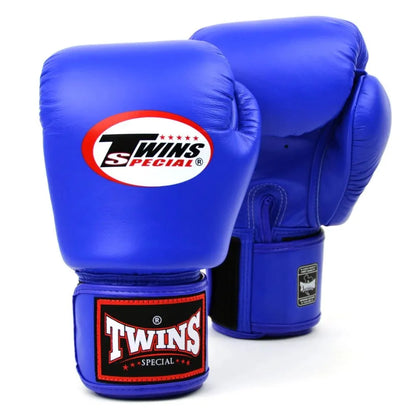 TWINS IP-300 Boxing Gloves Professional Muay Thai Training Sparing Fighting Gloves Top Grade Cowhide Leather Thick 4-Layer