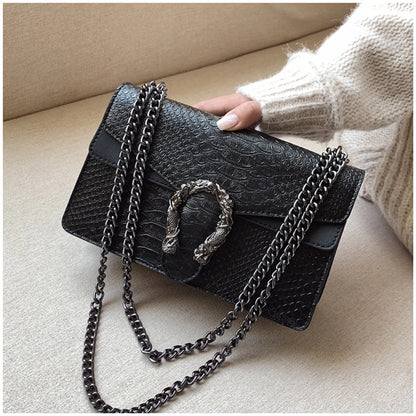 The 2025 new retro crocodile-patterned chain Dionysus bag is a high-end single-shoulder crossbody women's bag