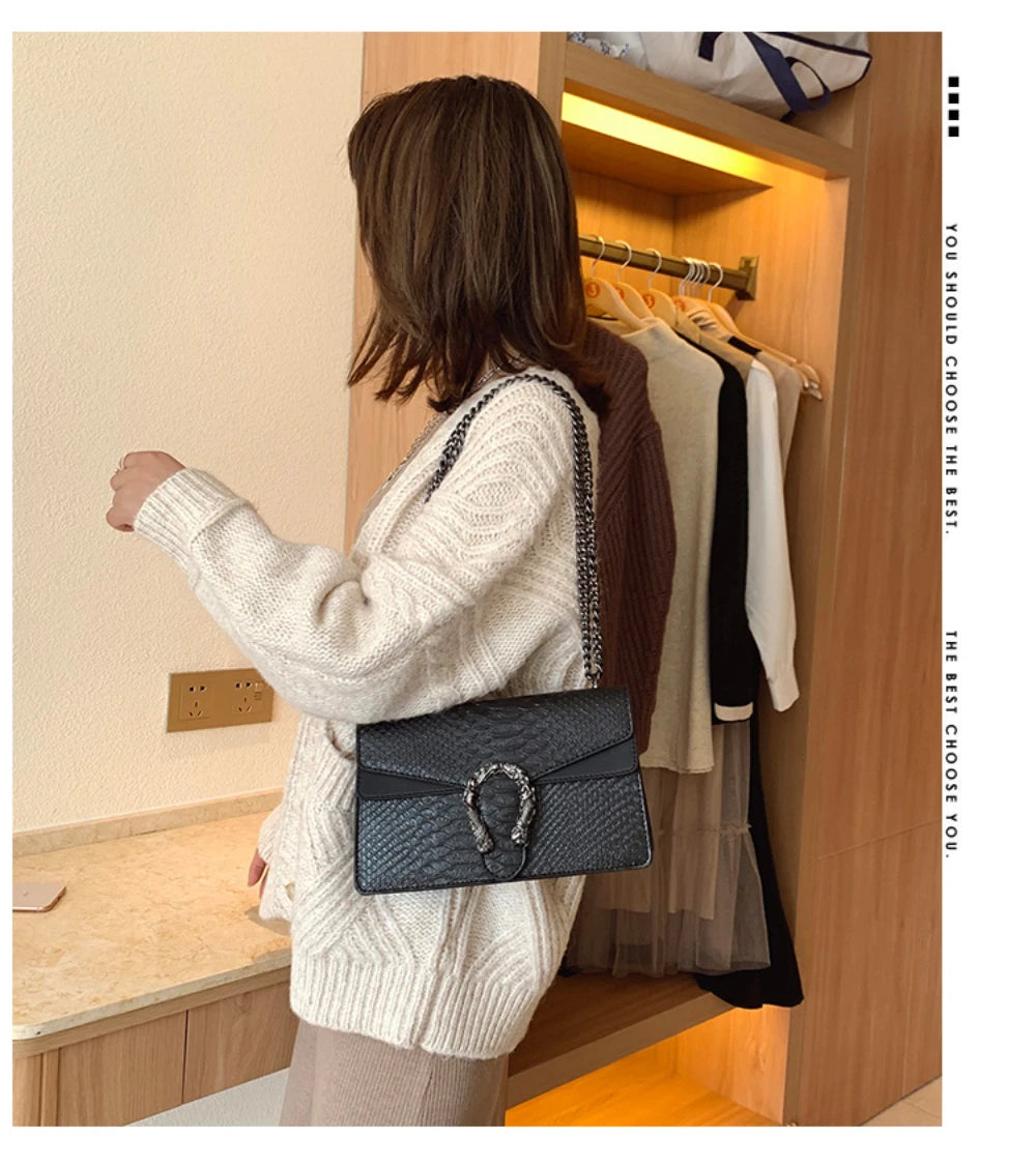 The 2025 new retro crocodile-patterned chain Dionysus bag is a high-end single-shoulder crossbody women's bag