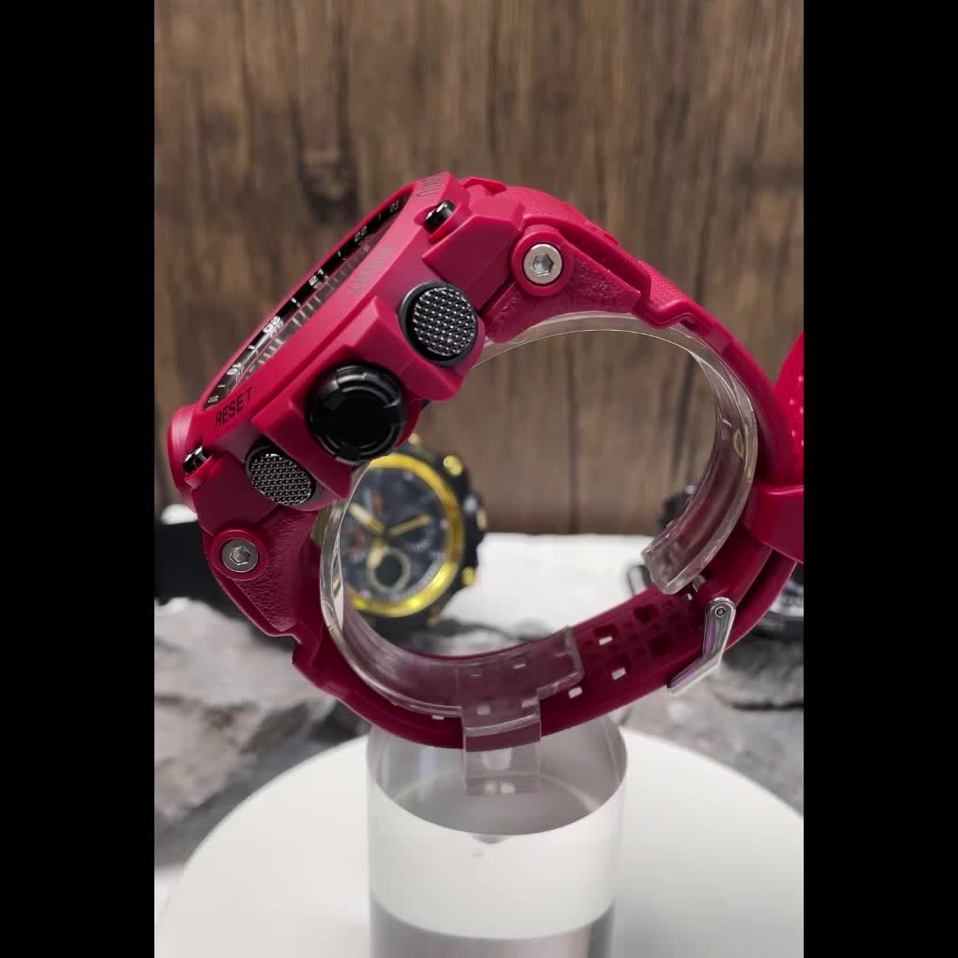 Stylish Men's Sports Watch - Fashion Electronic Wrist Watch for Fitness Enthusiasts with LED Display, Water Resistance, and Ideal Gift Option