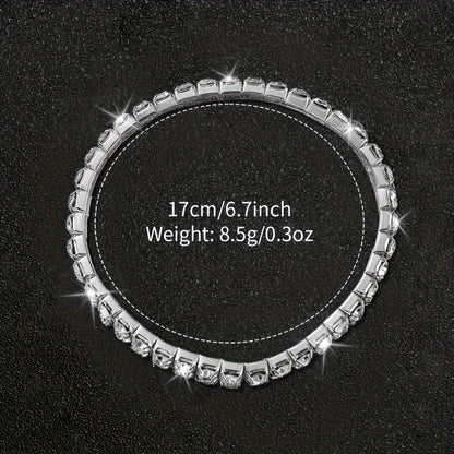 Six Elegant Ladies Quartz Watches And Bracelet Suits-Round Zinc Alloy Case, Stainless Steel Strap, Casual Round Simulation Dial with Steel Band, Shock-Proof Movement